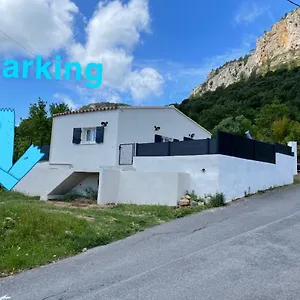 maison-avec-jardin-parking-entre-mer-et-montagne.fr-provencehotel.com/